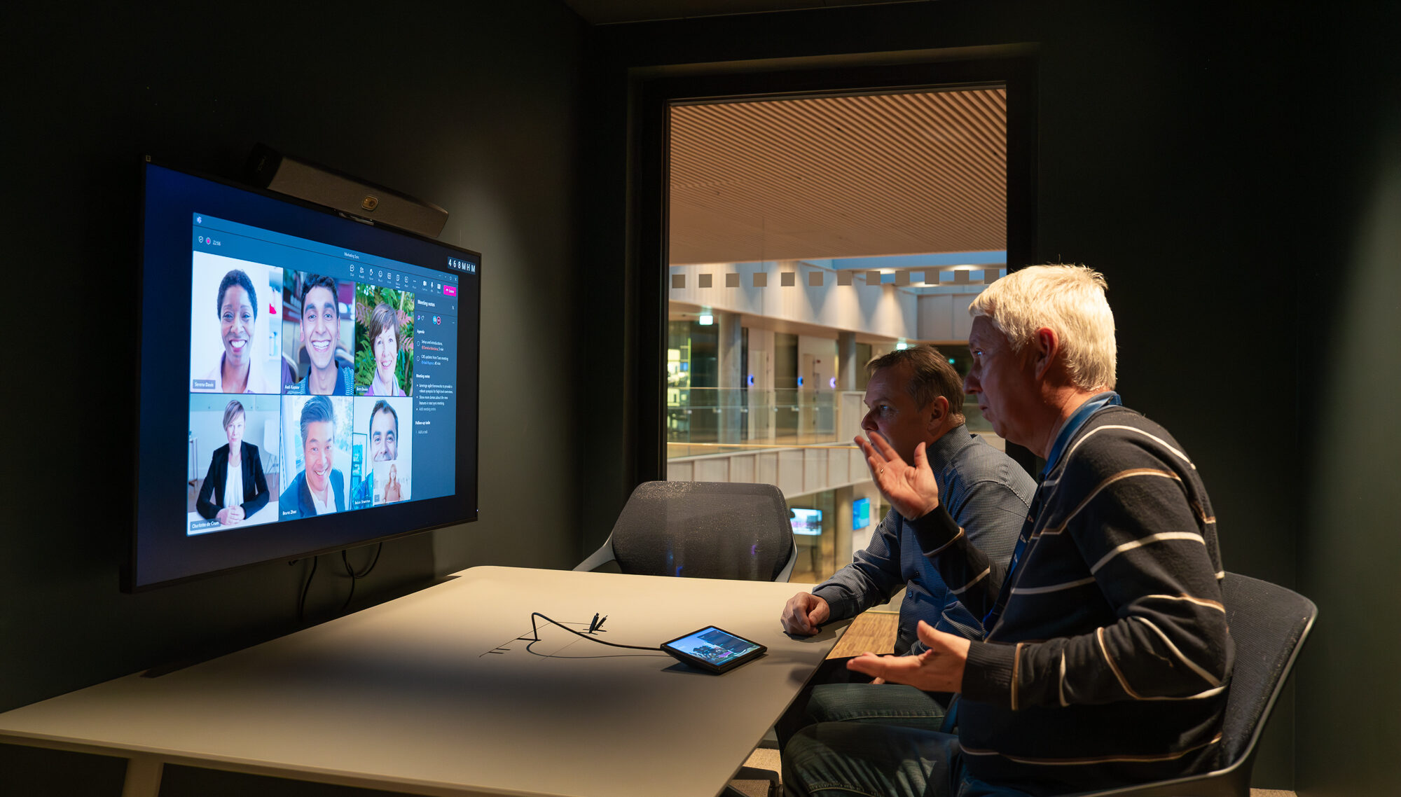 冰岛航空的高空混合办公总部：Neat 如何打造智能协作新标杆